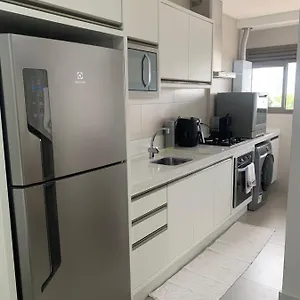 apartamento-novo-2-quartos-a-300m-da-praia-central.santa-catarina-brasil.com/